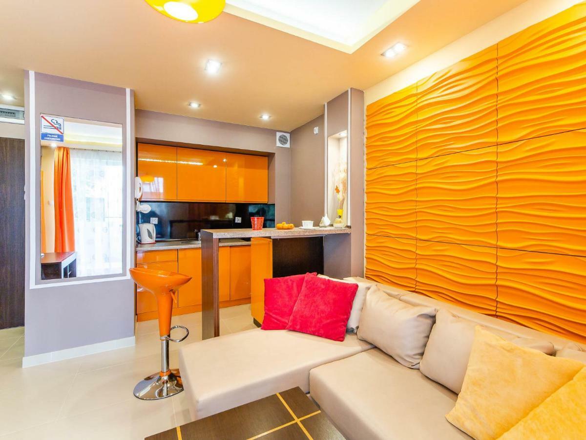 Apartament Pomarańczowy Z Basenem,sauną-blisko Morza. Kołobrzeg